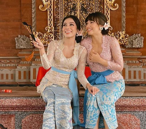 The Charm of 8 Artists Wearing Traditional Balinese Clothing, Luna Maya Makes an Impression