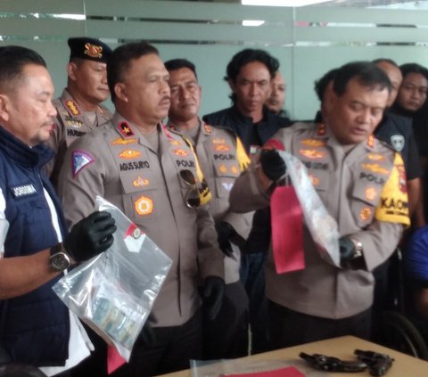 Satroni Tiga Toko Emas di Jateng, Komplotan Perampok Bersenpi asal Jatim Diringkus