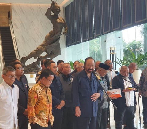 Surya Paloh Sarankan PKS Merenung untuk Gabung Pemerintahan Prabowo-Gibran atau Jadi Oposisi