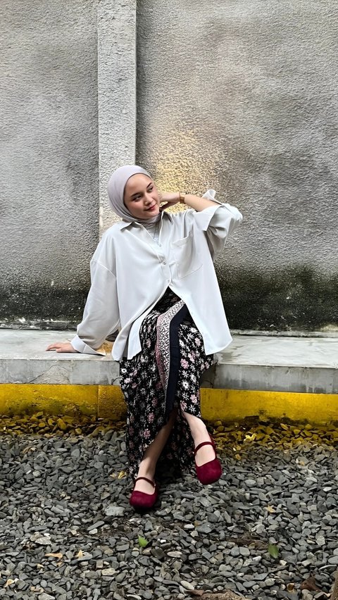 Pakai Batik Stylish dan Nyaman untuk Hijaber, Bisa Buat Hangout