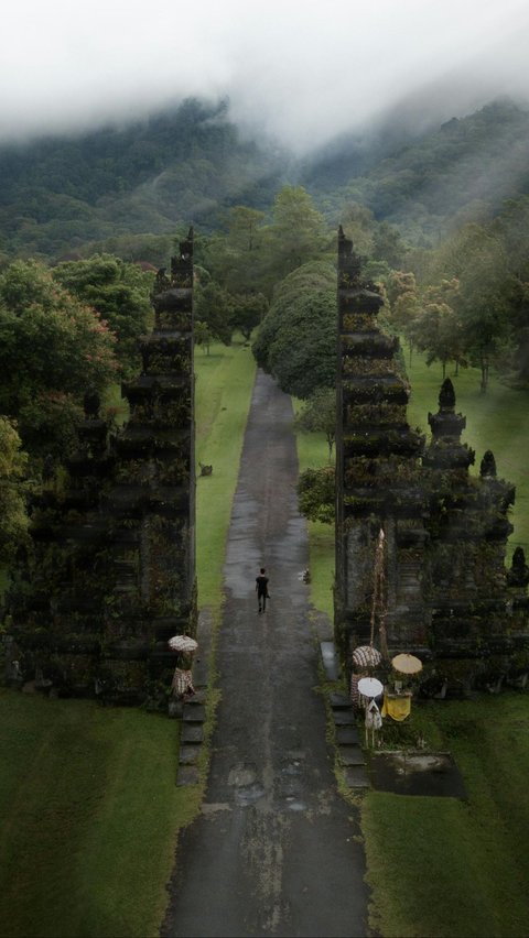 25 Pantun Bahasa Bali Lucu, Menghibur dan Bikin Ngakak<br>