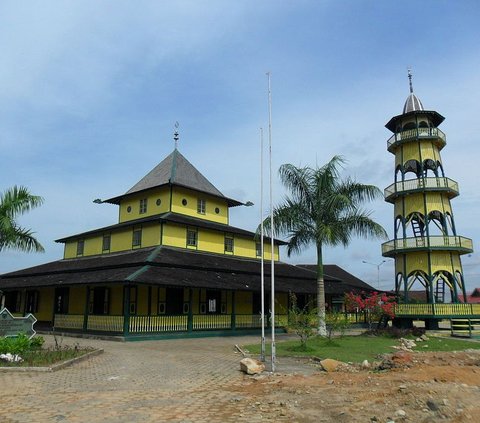 Mengulik Sejarah Masjid Shiratal Mustaqiem, Masjid Tertua di Kota Samarinda yang Sudah Berdiri Sejak Tahun 1881
