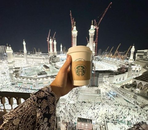 Showing Photos of Coffee Cups in the Holy Land, Zita Anjani Responds to Netizens' Criticism