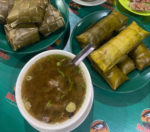 Mencicipi Coto Makassar yang Buka 24 Jam, Kuliner Favorit Bangsawan Kini Bisa Dinikmati Semua Kalangan