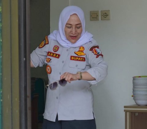 Sisi Lain 4 Kepala Daerah di Jatim yang Dapat Penghargaan Bergengsi dari Jokowi, Bupati Terkaya hingga Istri Menteri