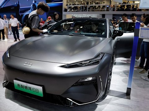 FOTO: Melihat Deretan Mobil Listrik dari Elegan sampai Sport di Pameran Auto China 2024 Beijing