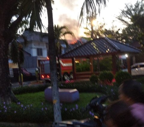 Rumah di Kalideres Terbakar Diduga karena Kompor Meledak, Seorang Lansia Tewas Terpanggang