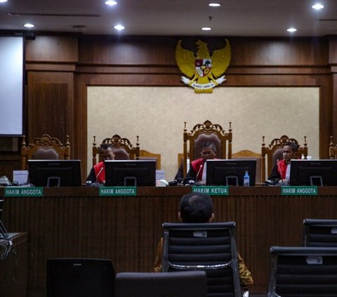 Windu Aji dkk Divonis 6 hingga 8 Tahun Penjara di Kasus Korupsi Nikel Sultra