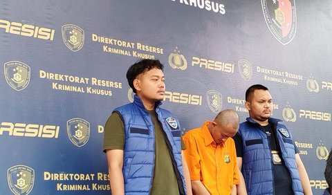 Polisi juga telah menangkap Galih ditetapkan sebagai tersangka karena diduga melanggar Undang-Undang ITE.<br>