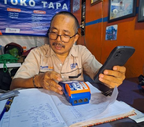 Dipercaya Simpan Tabungan hingga Juru Transfer, Ini Kisah Emin Agen BRILink Sahabat Para Sopir Bus