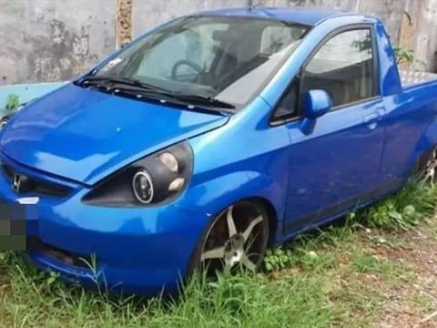 3. Pikap yang awalnya adalah hatchback yang dipaksa