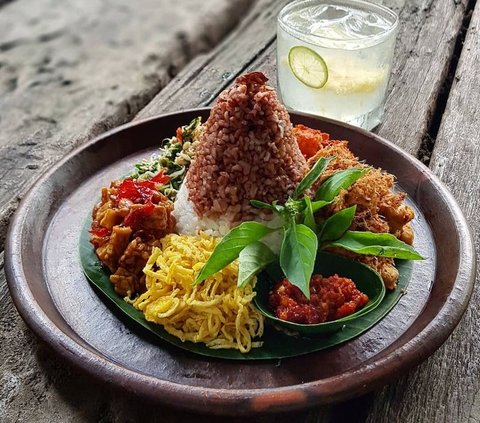 Rekomendasi rumah makan di Yogyakarta dengan hidangan makanan yang enak.
