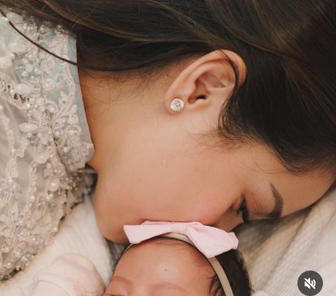 Merry Blak-blakan Tentang Baby Lily Putri Adopsi Nagita Slavina dan Raffi Ahmad