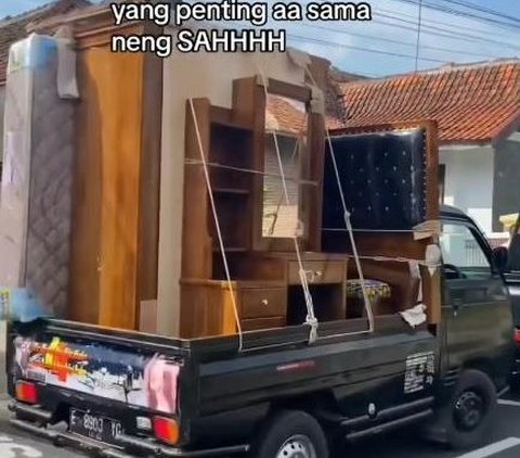 Viral! Proposal Brings a Bundle of Gifts, Feels Like Moving House, Home Furniture Automatically Filled