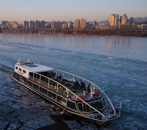 Melansir The Korea Herald, sebagai bagian dari rencana, kantor dan hotel terapung akan dibangun di atas sungai. <br><br>Tak hanya itu, nantinya akan dilengkapi dengan fasilitas akomodasi, rekreasi dan konvensi.