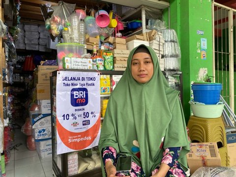 Dulu Pegawai Kini Mitra Kerja, Pemilik Toko Plastik di Bojonegoro Ungkap Alasannya Setia Jadi Nasabah BRI