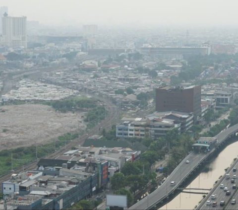 Kualitas Udara Jakarta Masuk Kategori Tidak Sehat Senin Pagi, Bahaya bagi Kelompok Sensitif
