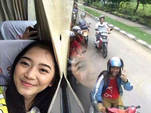 10. Justru ikut selfie