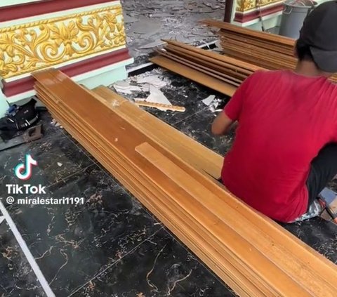 Diminta Beli Tanah Senilai Rp 300 Juta Jika Menghuni, Wanita Ini Pilih Bongkar Rumah Mewahnya yang Berdiri di Tanah Mertua