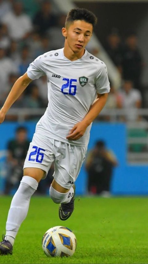 Ia bahkan telah bergabung dengan timnas senior Uzbekistan sejak awal 2023 meski baru berusia 20 tahun