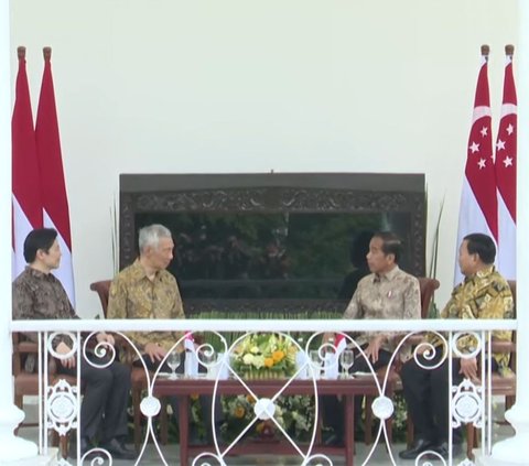 Momen Jokowi Ajak Menhan Prabowo Bincang Akrab dengan PM Singapura Lee Hsien Loong di Istana Bogor