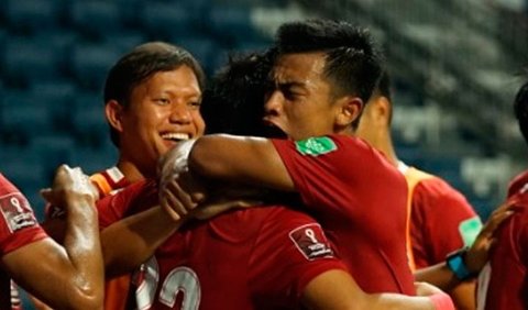 Rencananya, kaos timnas tersebut akan dipakai saat Tim Garuda Muda Indonesia menjalani laga semifinal melawan Uzbekistan.<br>