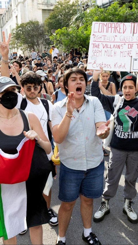 Di Balik Seruan Divestasi dalam Demo Pro-Palestina di Kampus-Kampus Amerika