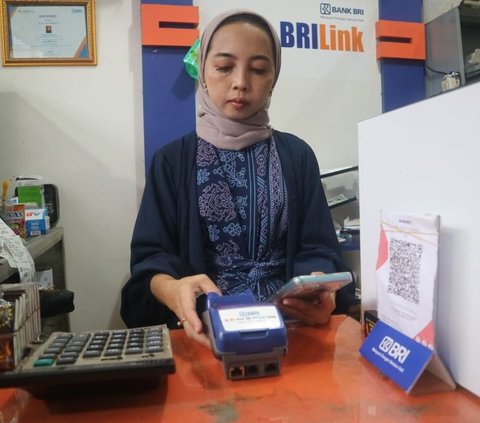 Agen BRILink Ela jadi Langganan Transaksi Warga Cimande, Ternyata Strateginya Pakai Fitur Jemput Bola Ini