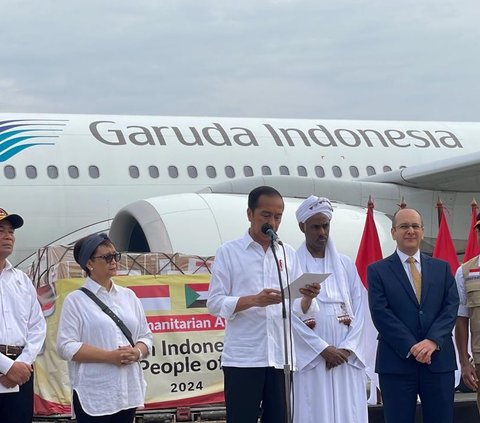 Jokowi Lepas Bantuan Kemanusiaan Senilai Rp30 Miliar untuk Gaza dan Sudan