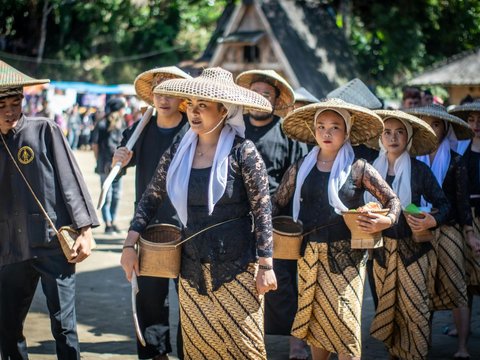 Bentuk-Bentuk Interaksi Sosial Budaya