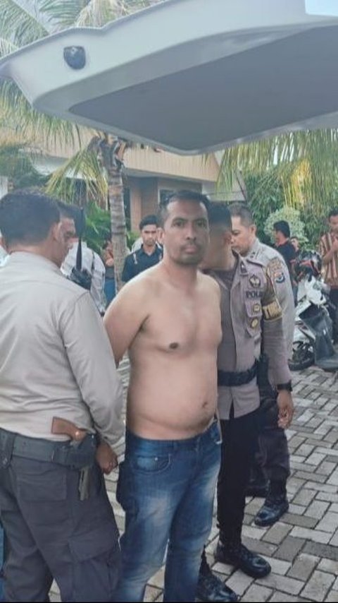 Mantan PNS Ini Masuk Restoran Tanpa Baju-Sandal, Pesan Makan Paling Enak, Sosoknya Bikin Semua Pelayan Ketakutan