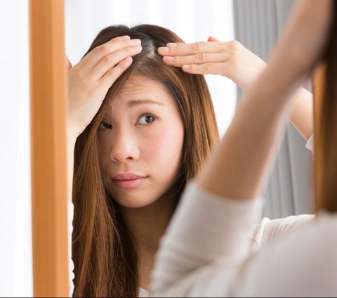 Does Stress Really Make Hair Turn Gray? Find Out the Facts