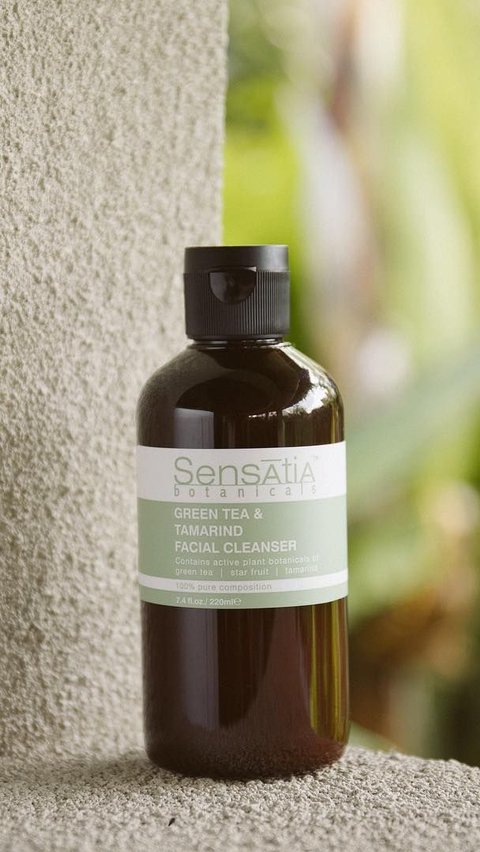 6. Unscented Soapless Facial Cleanser<br>