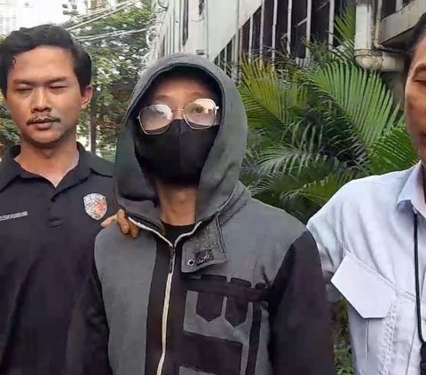 Petugas Damkar Jaktim Pelaku Pencabulan Anak Kandung Ditahan, Polisi: Khawatir Melarikan Diri