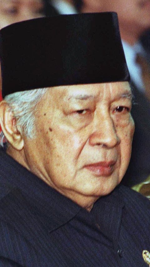 <b>Mengenang Petisi 50, Surat Protes Kepada Presiden Soeharto yang Ditandatangani 50 Tokoh di Indonesia</b><br>