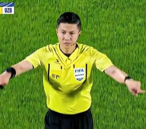 Wasit Pertandingan Indonesia VS Uzbekistan 'Dicari' Jenderal Hingga Bintara Polisi: Ada yang Tahu Rumahnya?