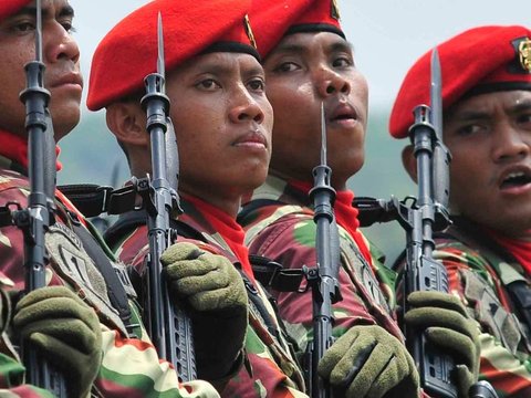 Berbaret Merah, Potret Prabowo Subianto Hadiri HUT ke-72 Kopassus di Cijantung