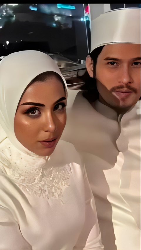 Kupas Detail Makeup Bold Istri Virzha, Sausan Sabrina di Hari Pernikahan, Penampilannya bak Putri Kerajaan Arab<br>