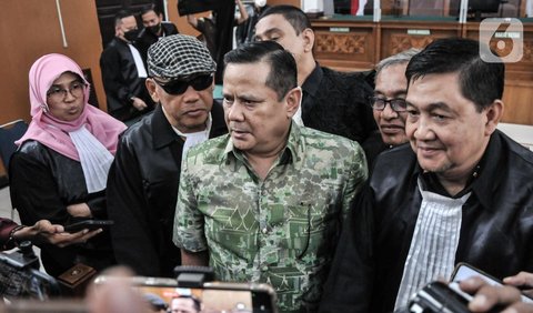 Vonis kasasi itu diputuskan pada 3 November 2021 oleh majelis hakim Suhadi selaku ketua dengan hakim anggota Eddy Army dan Ansori.<br>