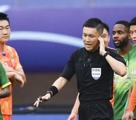 Controversial Referee Shen Yinhao's Salary Leading the Indonesia Vs Uzbekistan Match in the Semi-finals of the 2024 Asian Cup U-23