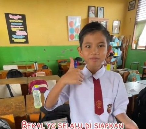 Ibunya Meninggal, Anak SD ini Dirawat Bapaknya Selalu Dibawakan Bekal ke Sekolah, Menunya jadi Sorotan