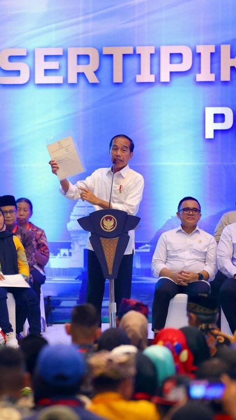 Jokowi: Banyuwangi Terbesar di Indonesia Penerima Sertifikat Tanah Elektronik TORA