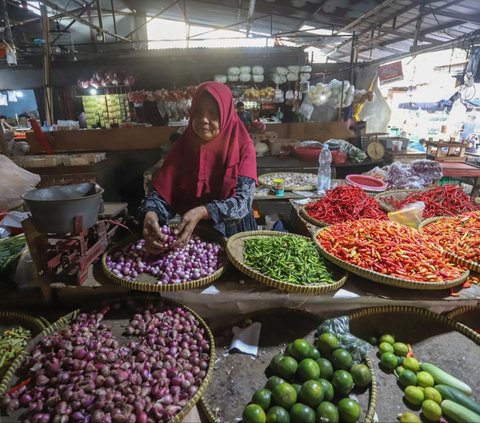 FOTO: Sempat Meroket Tajam, Harga Bawang Merah Turun dari Rp 70 Ribu Jadi Rp 40 Ribu per Kilogram