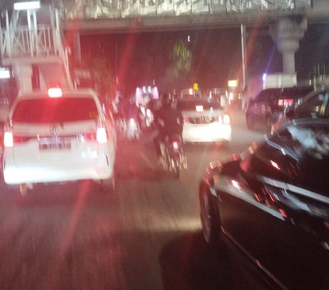 Jakarta Macet Parah Jelang Tengah Malam, Ternyata Penyebabnya Karena Hal Ini