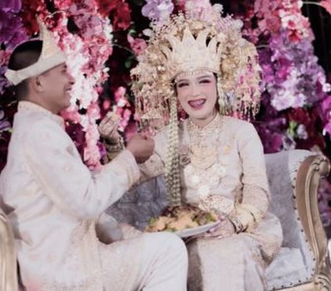 Dinikahi Prajurit TNI, Cewek Cantik ini Beri Jawaban Menohok saat Disinggung Pangkat Sang Suami