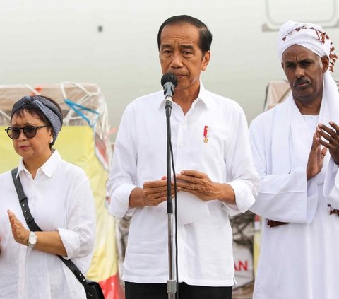 Jokowi akan Cek APBN Sebelum Lanjutkan Bansos: Kalau Anggaran Tak Memungkinkan Tidak Diteruskan