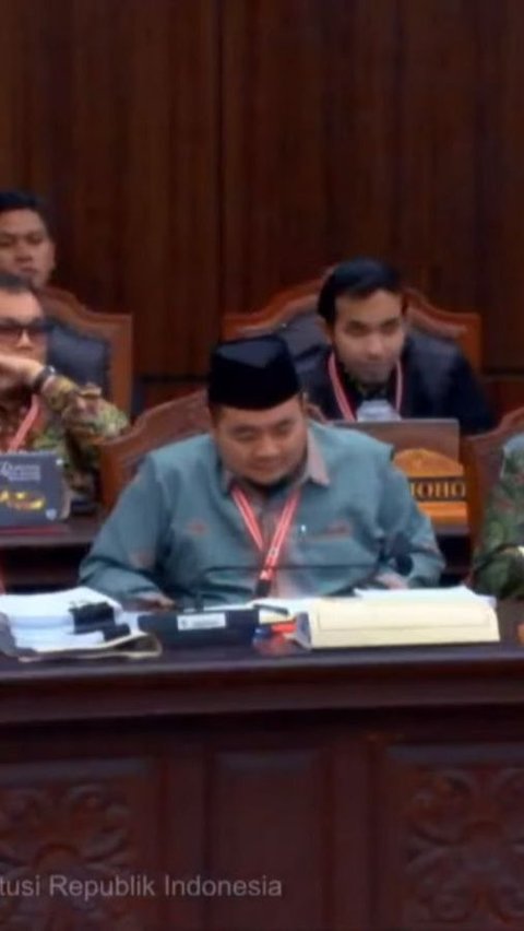 Bawaslu Ngaku ke Ketua MK, Sulit Jadikan Pertemuan Jokowi & Prabowo Pelanggaran Pemilu