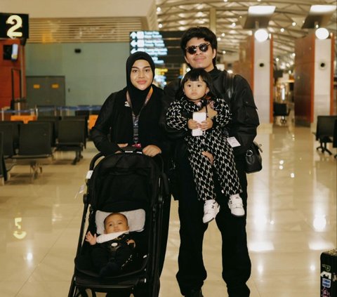 Potret Aurel dan Atta Rayakan Anniversary ke-3