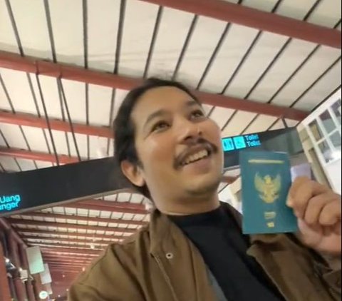 Padahal Masih di Indonesia, Pulang Kampung Harus Pakai Paspor Biar Harga Tiket Lebih Murah