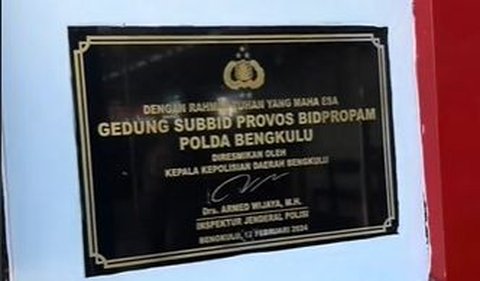 Menurut informasi, Gedung Subbid Provos Bidpropam Polda Bengkulu baru diresmikan pada 12 Februari 2024 oleh Kapolda Bengkulu Irjen Pol Armed Wijaya.